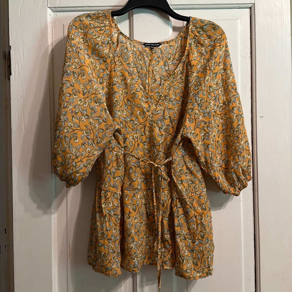 Floral top